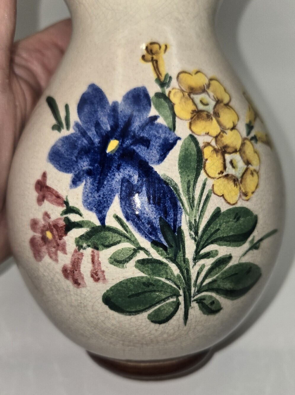 Vintage Handpainted Floral Ceramic Vase With Crackled Glaze - Picture 2 of 8